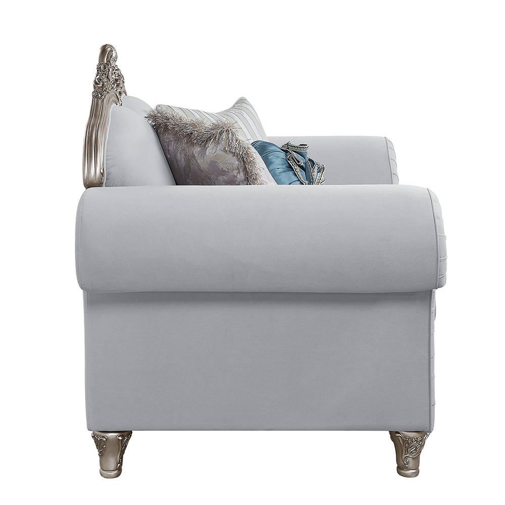 Pelumi Chair w/3 Pillows