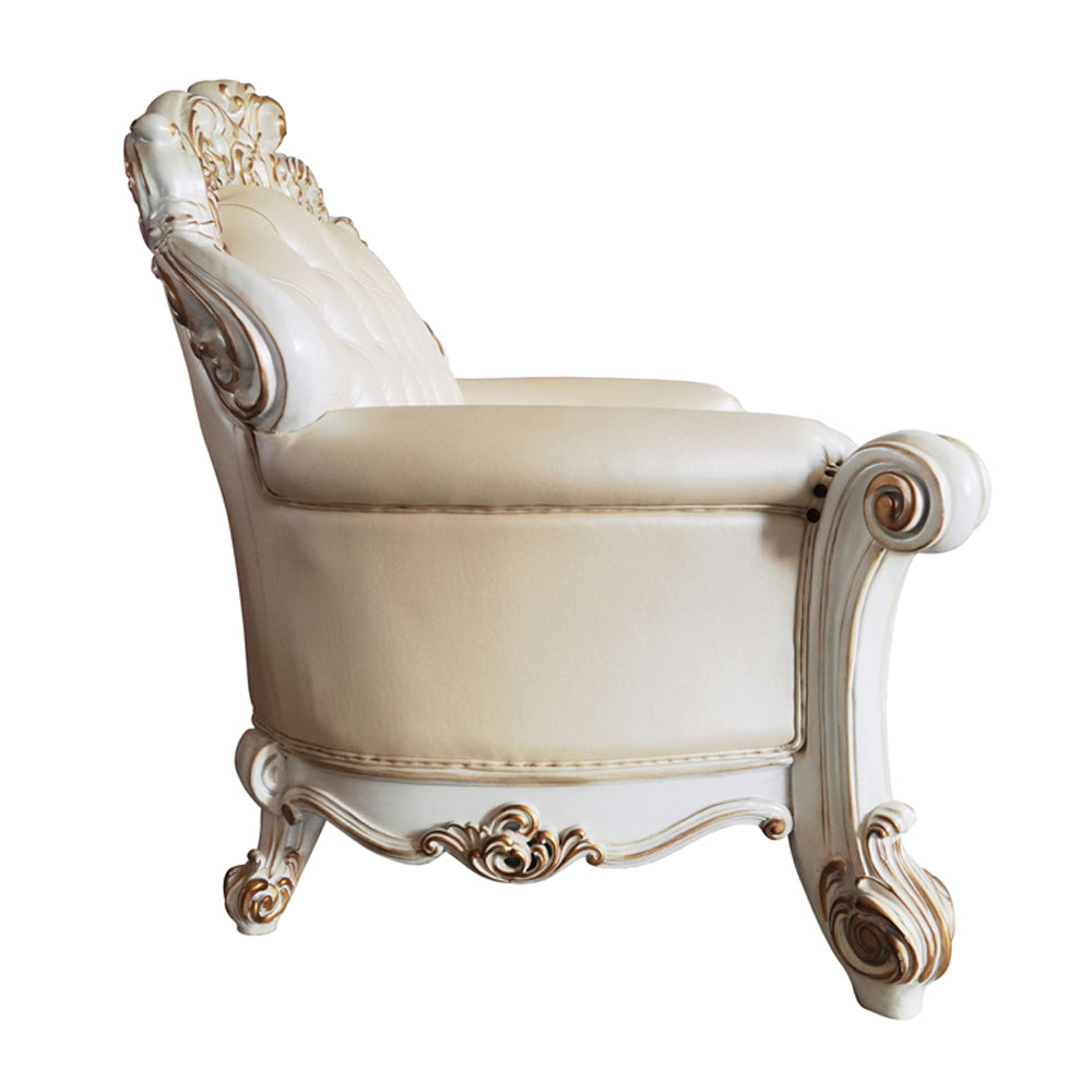 Vendome Loveseat w/3 Pillows
