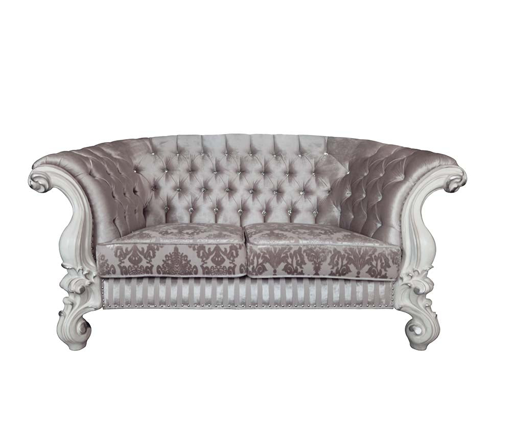 Versailles Loveseat w/5 Pillows