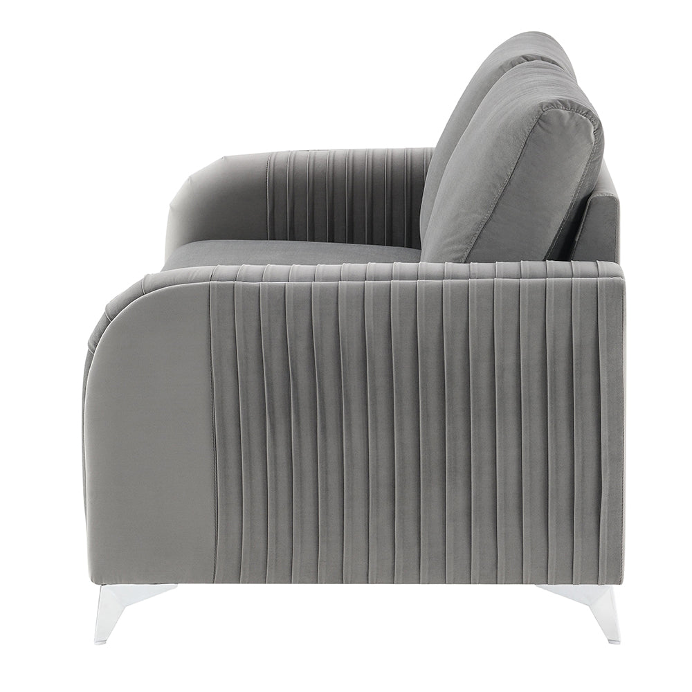 Wenona Loveseat