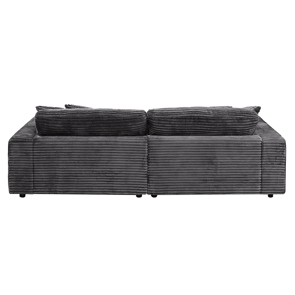 Hilde Sectional Sofa w/4 Pillows